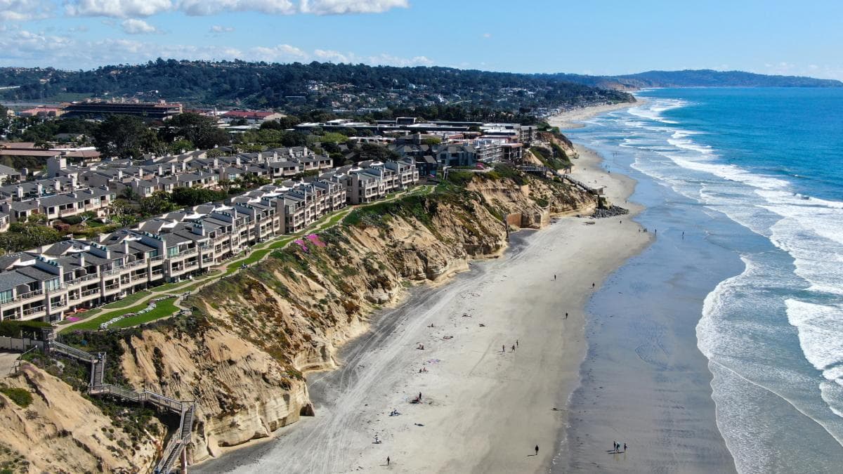 Team of friendly residential HVAC technicians in Solana Beach